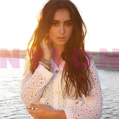 莉莉·柯林斯(Lily Collins)精彩图册