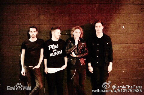 杰米·坎贝尔·鲍尔(Jamie Campbell Bower)最全杂志相册