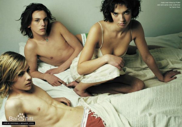 最全杰米·坎贝尔·鲍尔(Jamie Campbell Bower)精彩图册