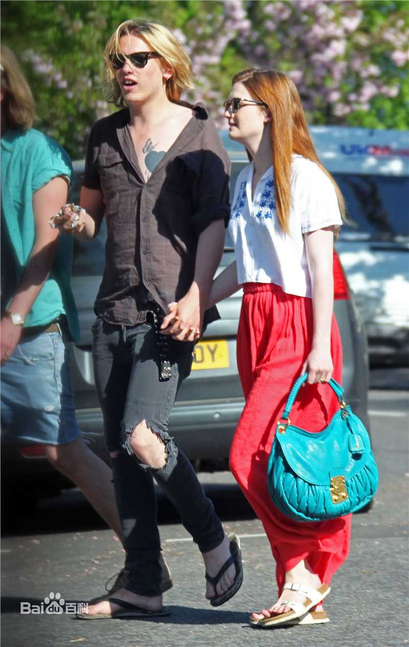 最全杰米·坎贝尔·鲍尔(Jamie Campbell Bower)精彩图册