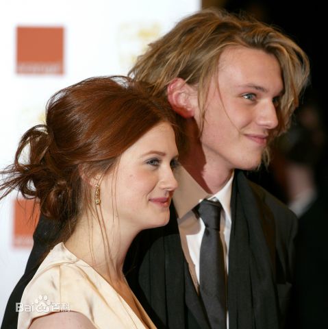 最全杰米·坎贝尔·鲍尔(Jamie Campbell Bower)精彩图册