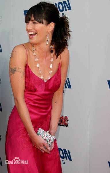 最新琳娜·海蒂(Lena Headey)性感图片