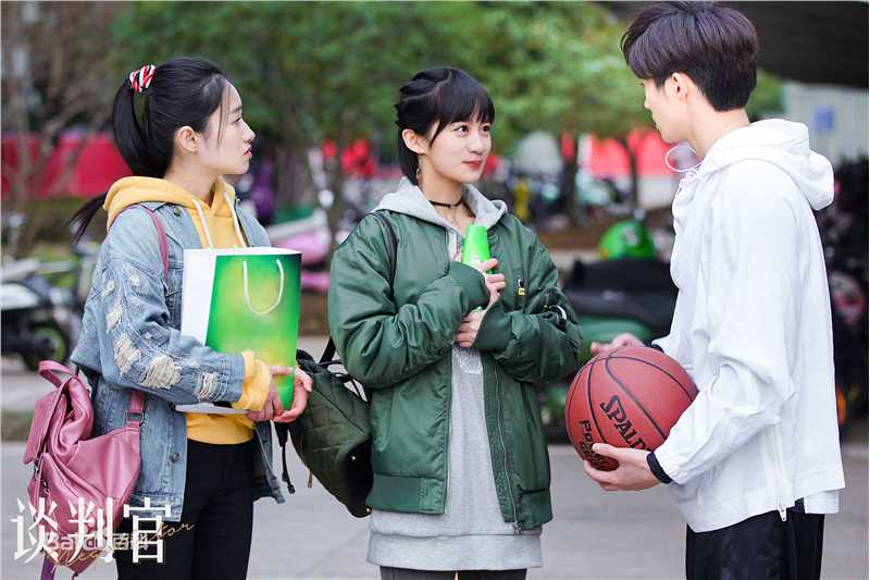 李婷婷高清剧照