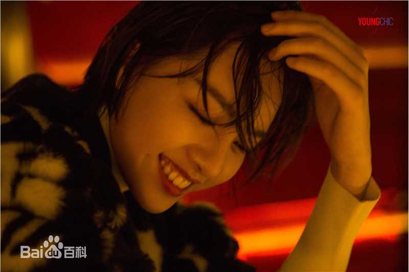 最优质张艺上在《洋气youngchic》中的相册