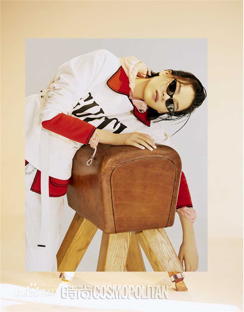 最新张艺上在《COOPOLITA》中的图集