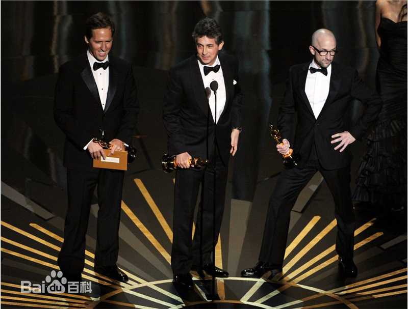 亚历山大·佩恩(Alexander Payne)在奥斯卡金像奖获奖照性感图片图集