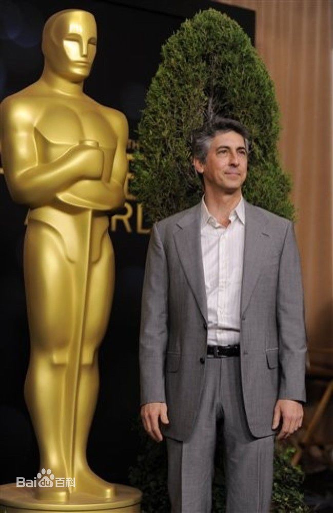 亚历山大·佩恩(Alexander Payne)出席奥斯卡颁奖典礼前后照片