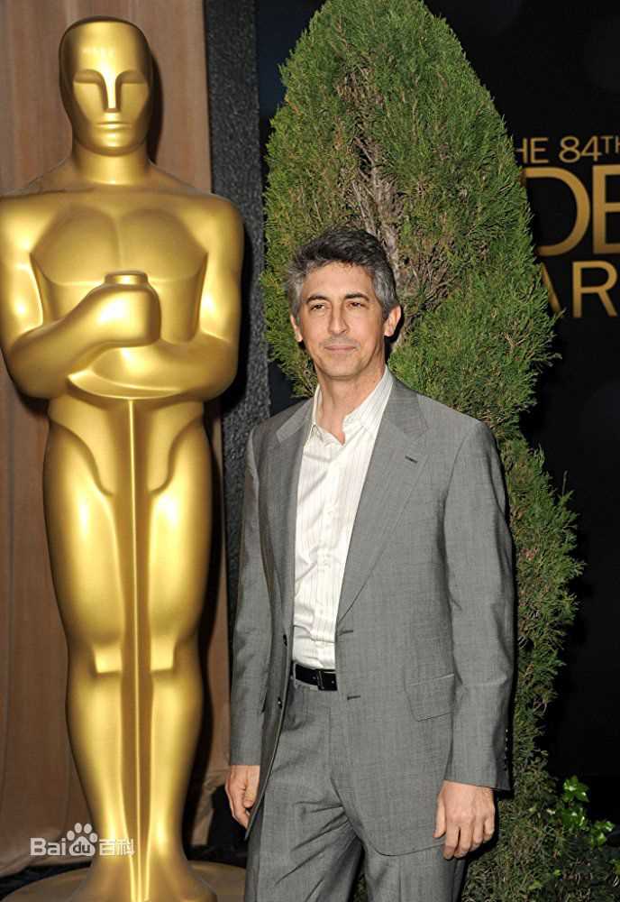 亚历山大·佩恩(Alexander Payne)出席奥斯卡颁奖典礼前后照片