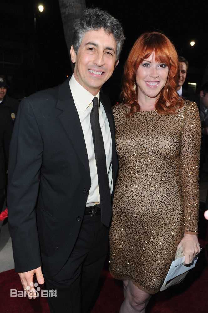 亚历山大·佩恩(Alexander Payne)个人出席活动照前后照片