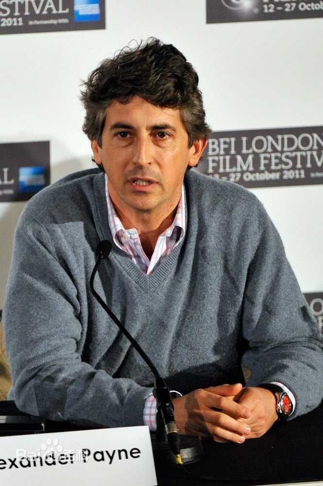 亚历山大·佩恩(Alexander Payne)个人出席活动照前后照片