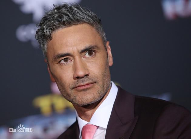 高清塔伊加·维迪提(Taika David Waititi)性感图片