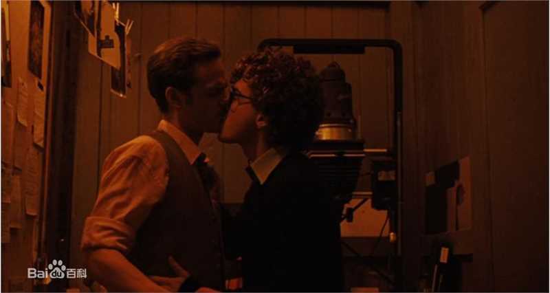 格斯·范·桑特(Gus Van Sant)哈维米克靓照前后照片