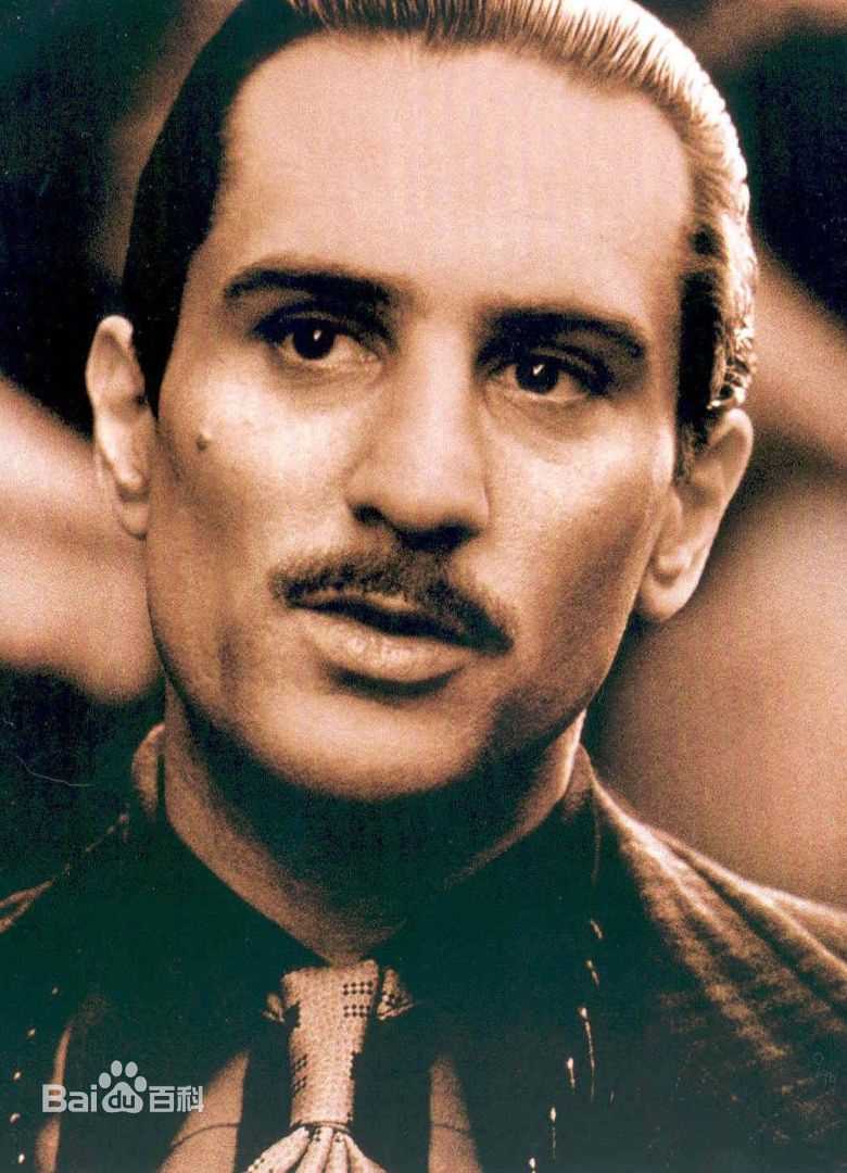 最新罗伯特·德尼罗(Robert De Niro/Robert Mario De Niro Jr.)精彩图册