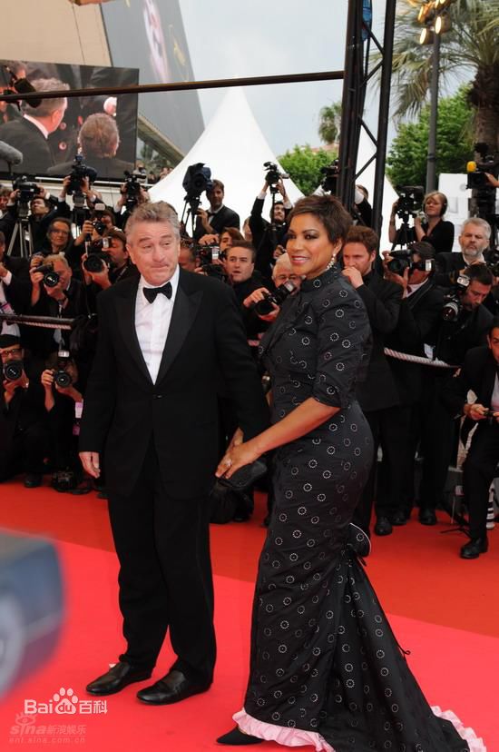 最新罗伯特·德尼罗(Robert De Niro/Robert Mario De Niro Jr.)精彩图册