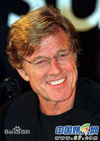 罗伯特·雷德福(Robert Redford)出席活动性感图片壁纸