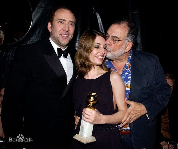 弗朗西斯·福特·科波拉(Francis Ford Coppola)与家人壁纸壁纸