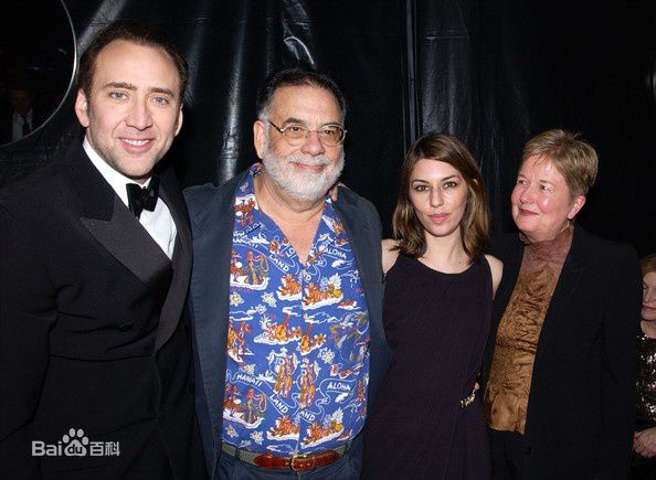 弗朗西斯·福特·科波拉(Francis Ford Coppola)与家人壁纸壁纸