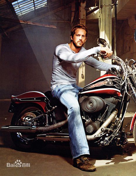 瑞安·雷诺兹(Ryan Reynolds)瑞恩·雷诺兹壁纸壁纸