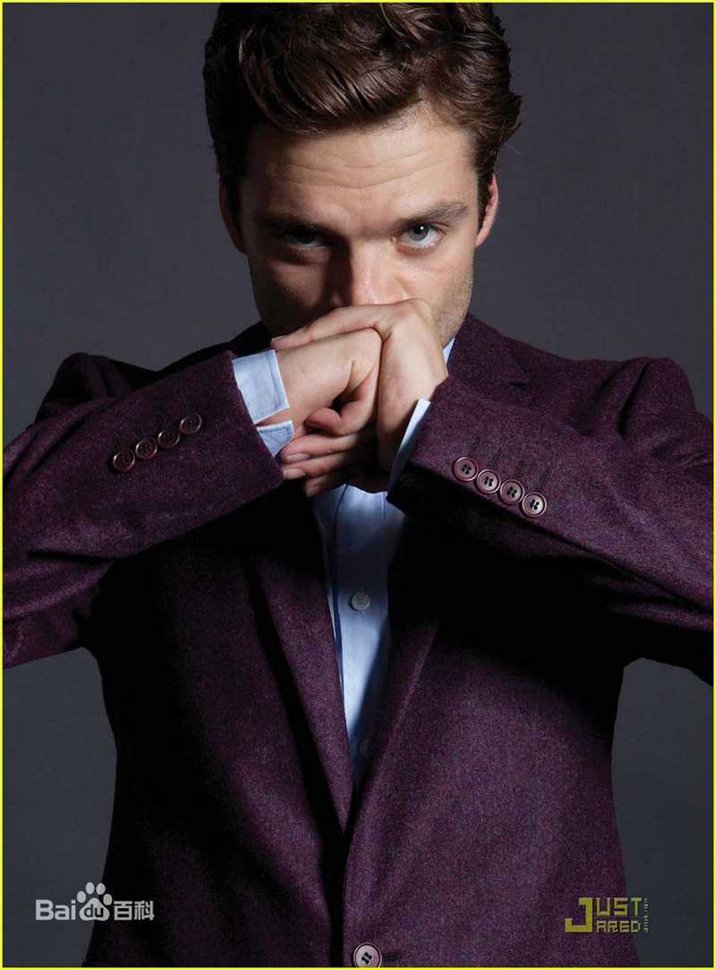 塞巴斯蒂安·斯坦(Sebastian Stan)生活照图册