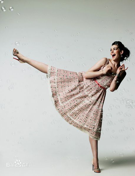 最全安妮·海瑟薇(Anne Hathaway)精彩图册