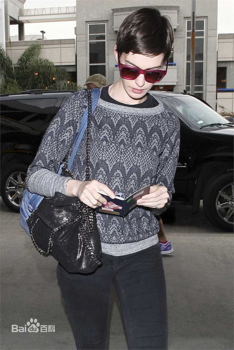 最全安妮·海瑟薇(Anne Hathaway)精彩图册