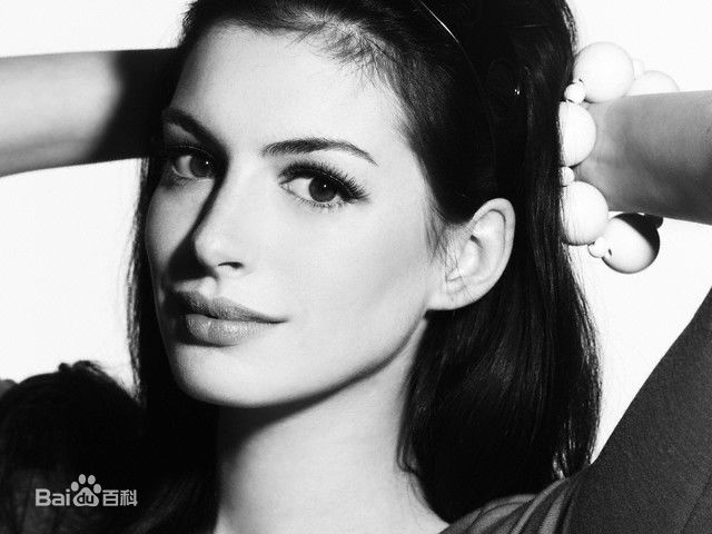 最优质安妮·海瑟薇(Anne Hathaway)精彩图册