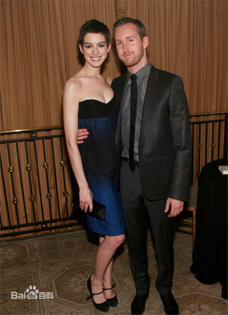 最新安妮·海瑟薇(Anne Hathaway)精彩图册