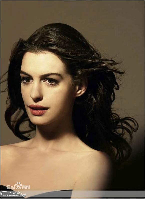 最新安妮·海瑟薇(Anne Hathaway)精彩图册