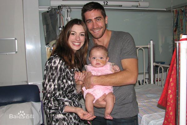 最新安妮·海瑟薇(Anne Hathaway)精彩图册