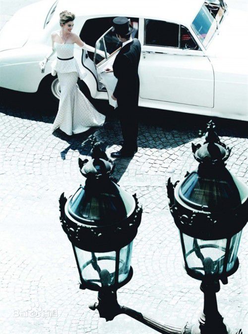 最全安妮·海瑟薇(Anne Hathaway)精彩图册