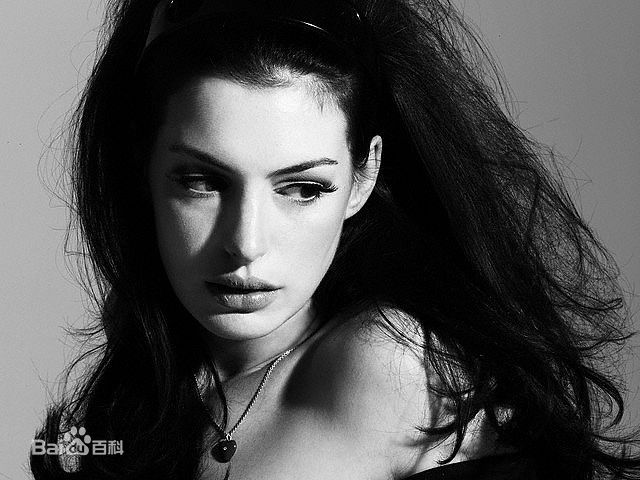 精选安妮·海瑟薇(Anne Hathaway)精彩图册
