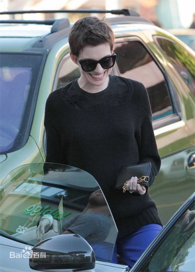 精选安妮·海瑟薇(Anne Hathaway)精彩图册