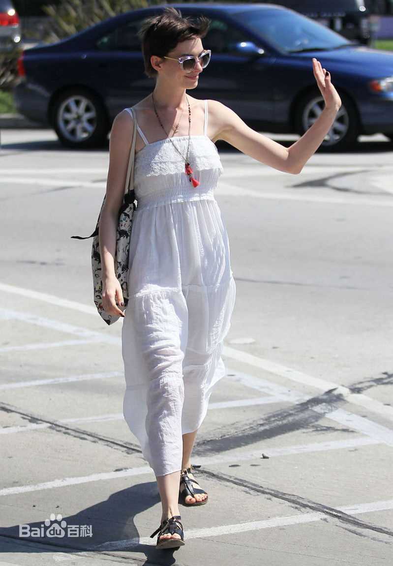 精选安妮·海瑟薇(Anne Hathaway)精彩图册