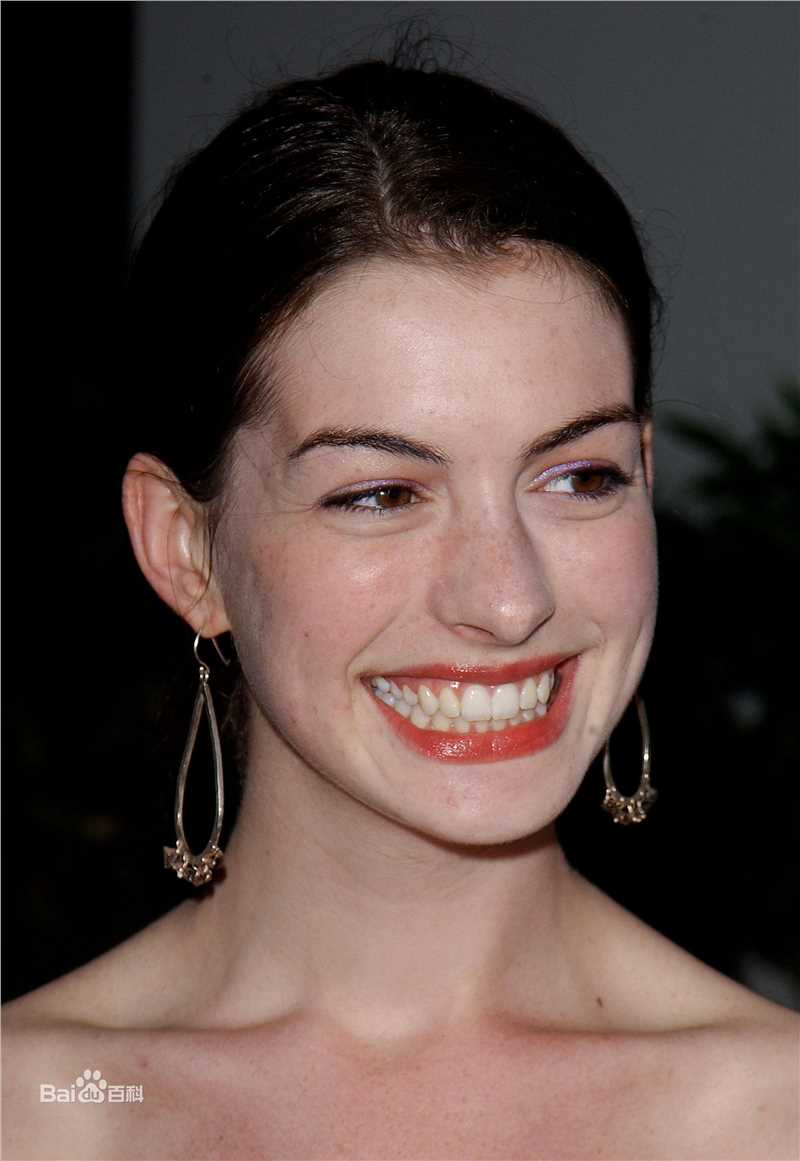 精选安妮·海瑟薇(Anne Hathaway)精彩图册