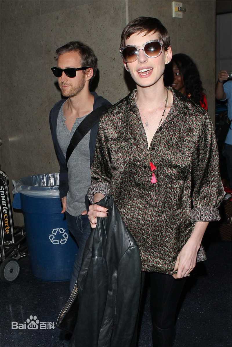 精选安妮·海瑟薇(Anne Hathaway)精彩图册