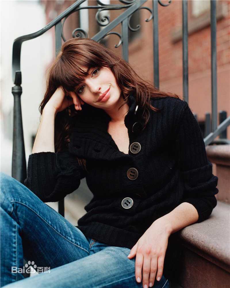 最新安妮·海瑟薇(Anne Hathaway)精彩图册