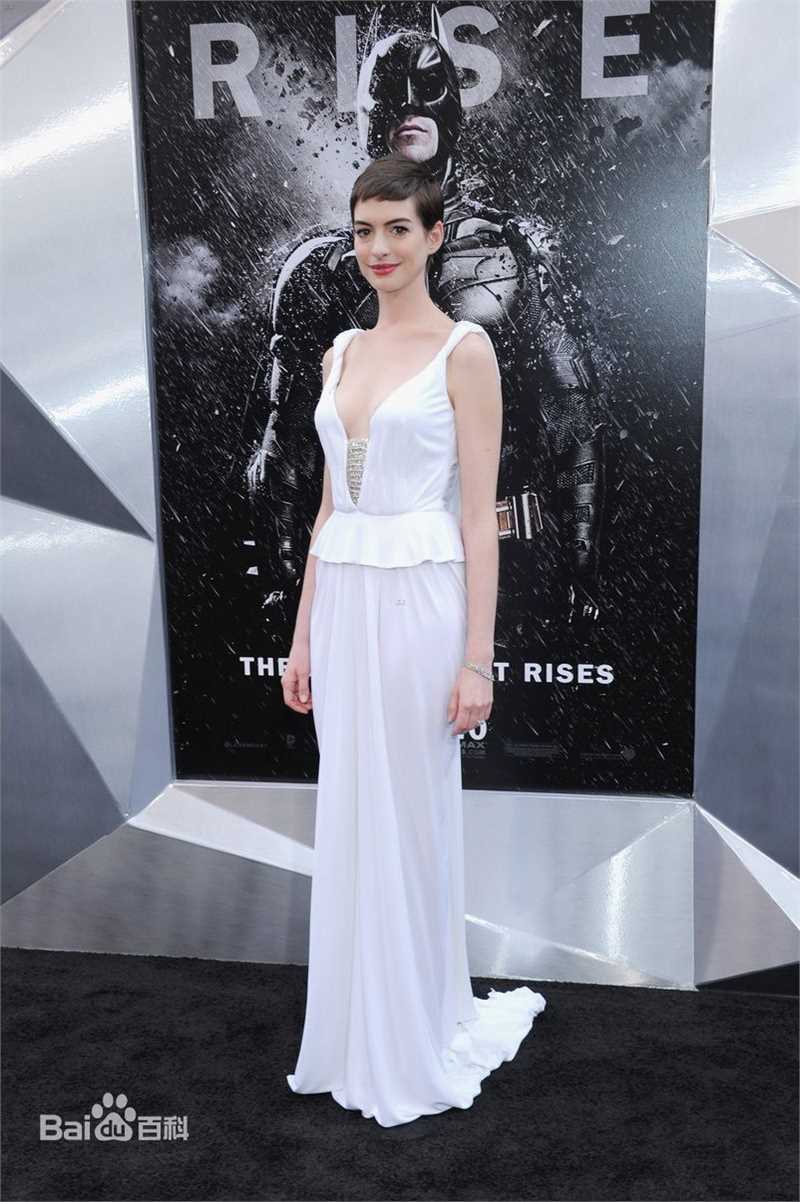 最新安妮·海瑟薇(Anne Hathaway)精彩图册