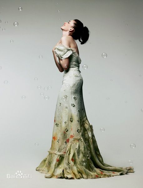 最新安妮·海瑟薇(Anne Hathaway)精彩图册