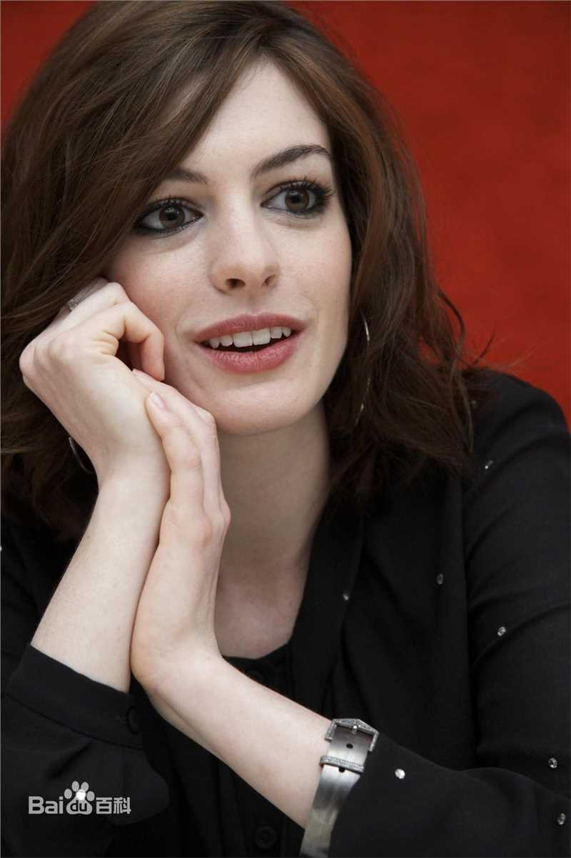 最新安妮·海瑟薇(Anne Hathaway)精彩图册