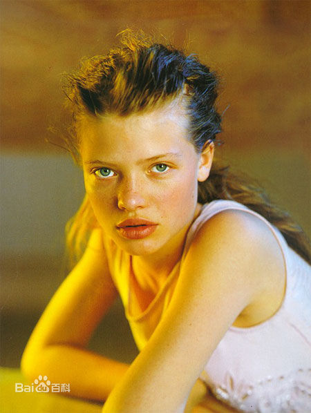 最全梅兰尼·蒂埃里(Mélanie Thierry)精彩图册