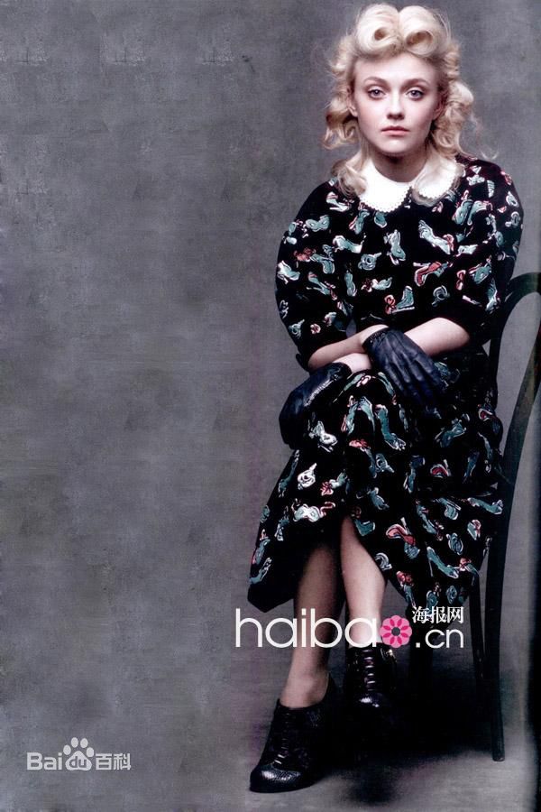 艾丽·范宁(Elle Fanning)最优质杂志拍摄相册