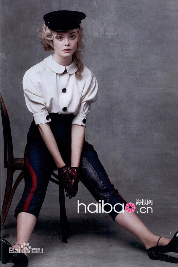 艾丽·范宁(Elle Fanning)最优质杂志拍摄相册