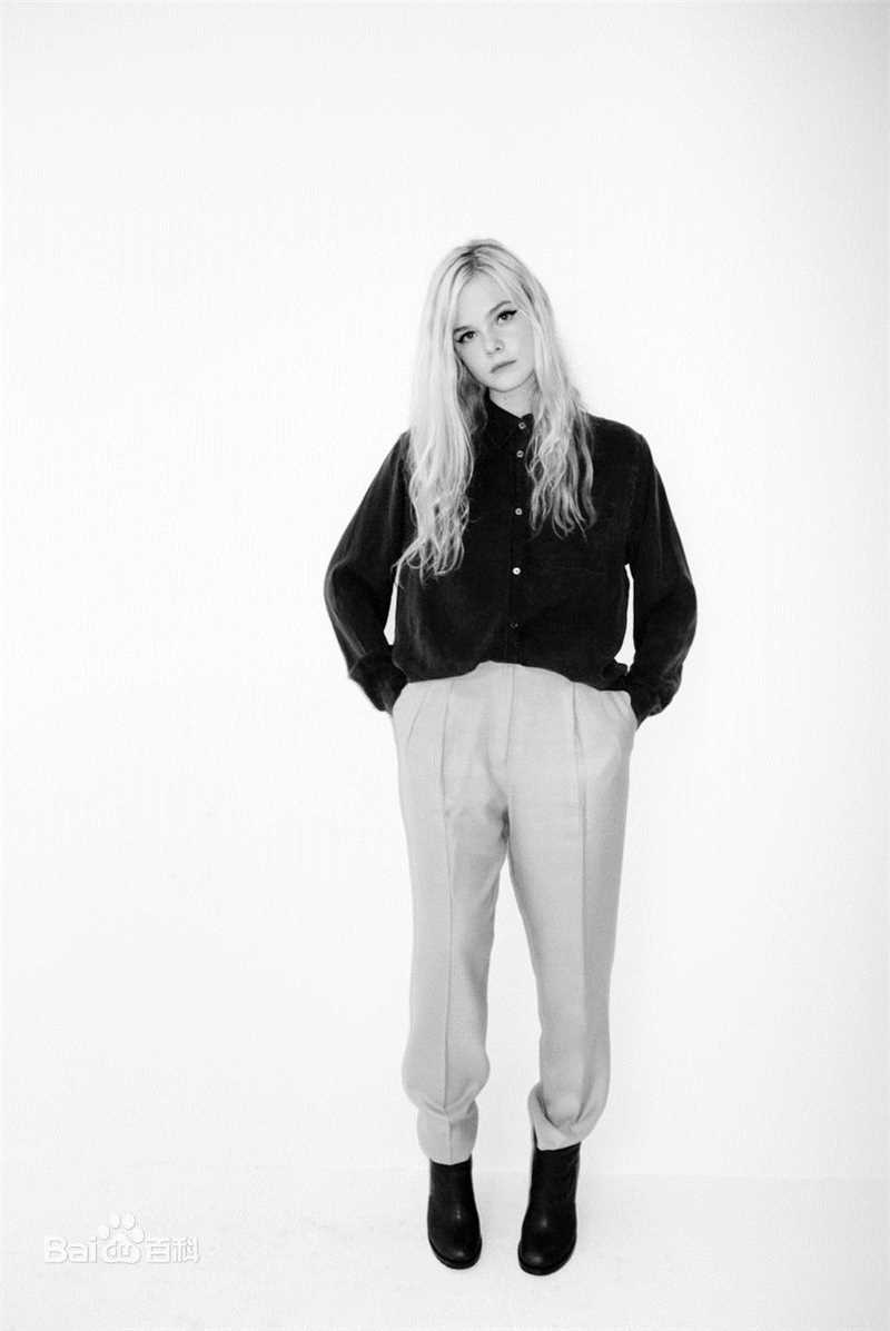 最新艾丽·范宁(Elle Fanning)精彩图册