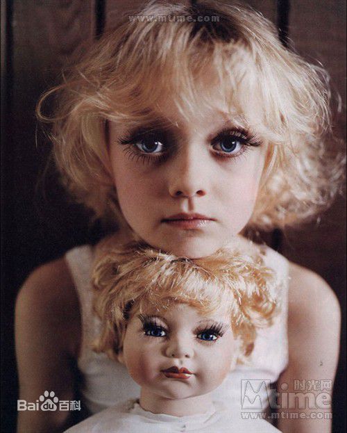 最全艾丽·范宁(Elle Fanning)精彩图册