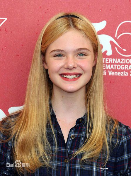 最优质艾丽·范宁(Elle Fanning)精彩图册