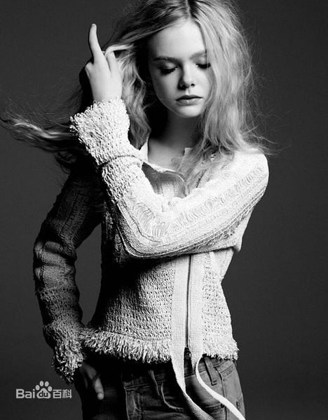 精选艾丽·范宁(Elle Fanning)精彩图册
