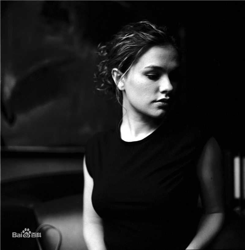 最全安娜·帕奎因(Anna Helene Paquin)精彩图册