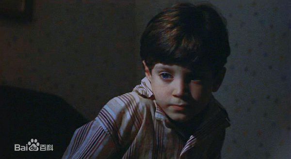 高清伊利亚·伍德(Elijah Jordan Wood)在电影《适者生存》中的图集