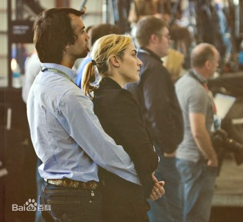 凯特·温斯莱特(Kate Winslet)凯特和丈夫前后照片