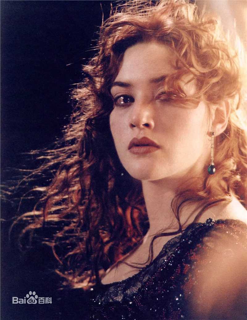 凯特·温斯莱特(Kate Winslet)在《泰坦尼克号》中的